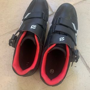Peloton bike shoes 41